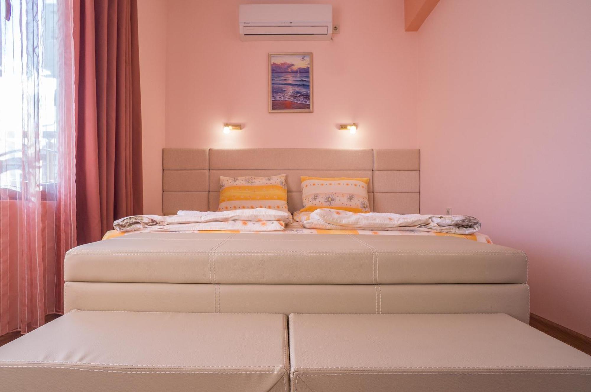 Guest House Karamihalevi Sozopol Exterior photo