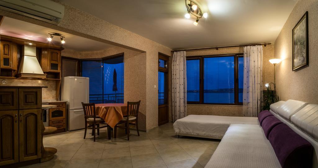 Guest House Karamihalevi Sozopol Exterior photo