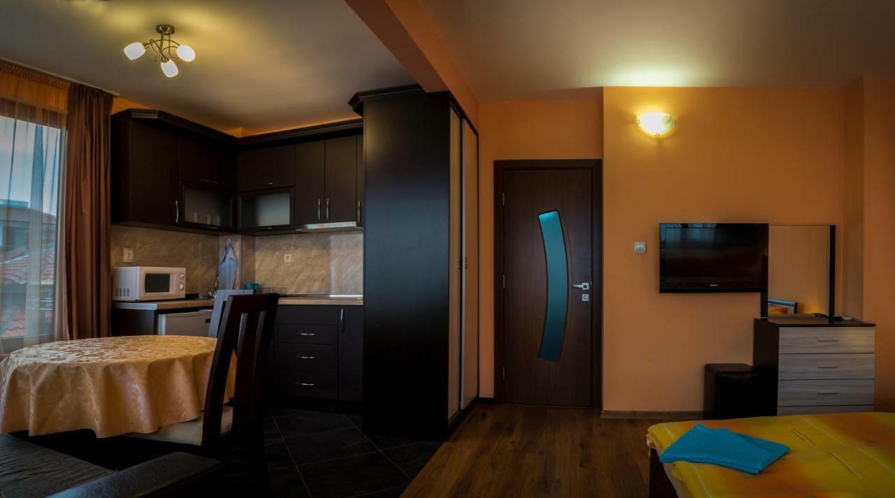 Guest House Karamihalevi Sozopol Exterior photo